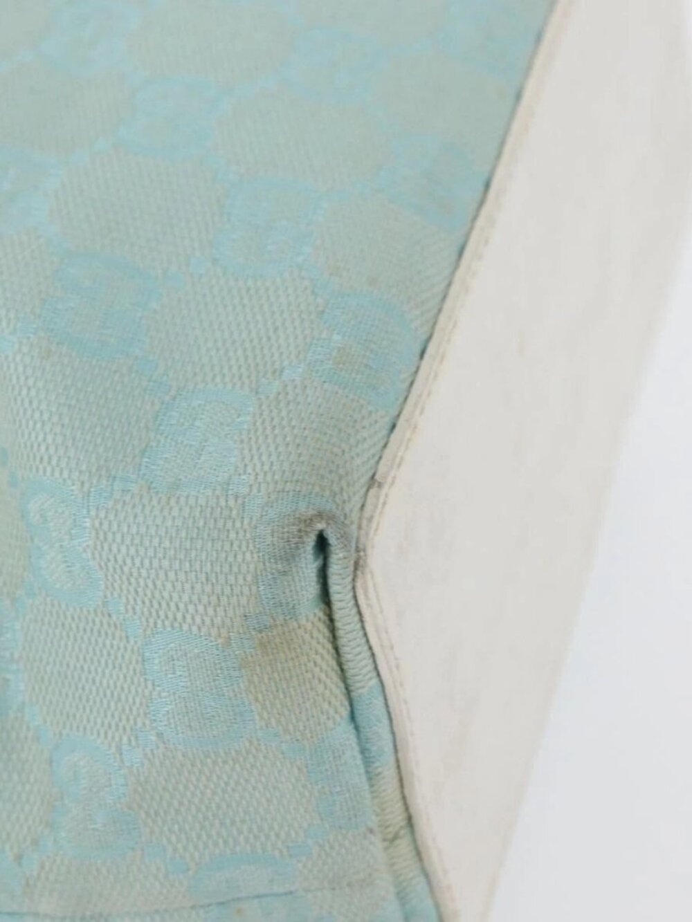 GUCCI GG Canvas Tote Bag Gold Light Blue - Picture 4 of 16